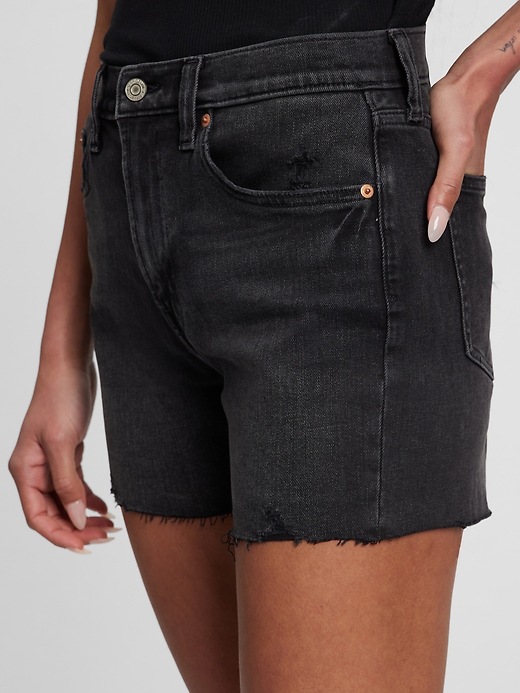 Image number 3 showing, 4" High Rise Denim Shorts with Washwell