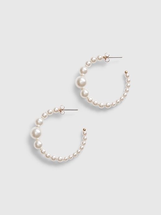 1 of 8 showing, with the color white pearl of product Pearly Hoop Earrings