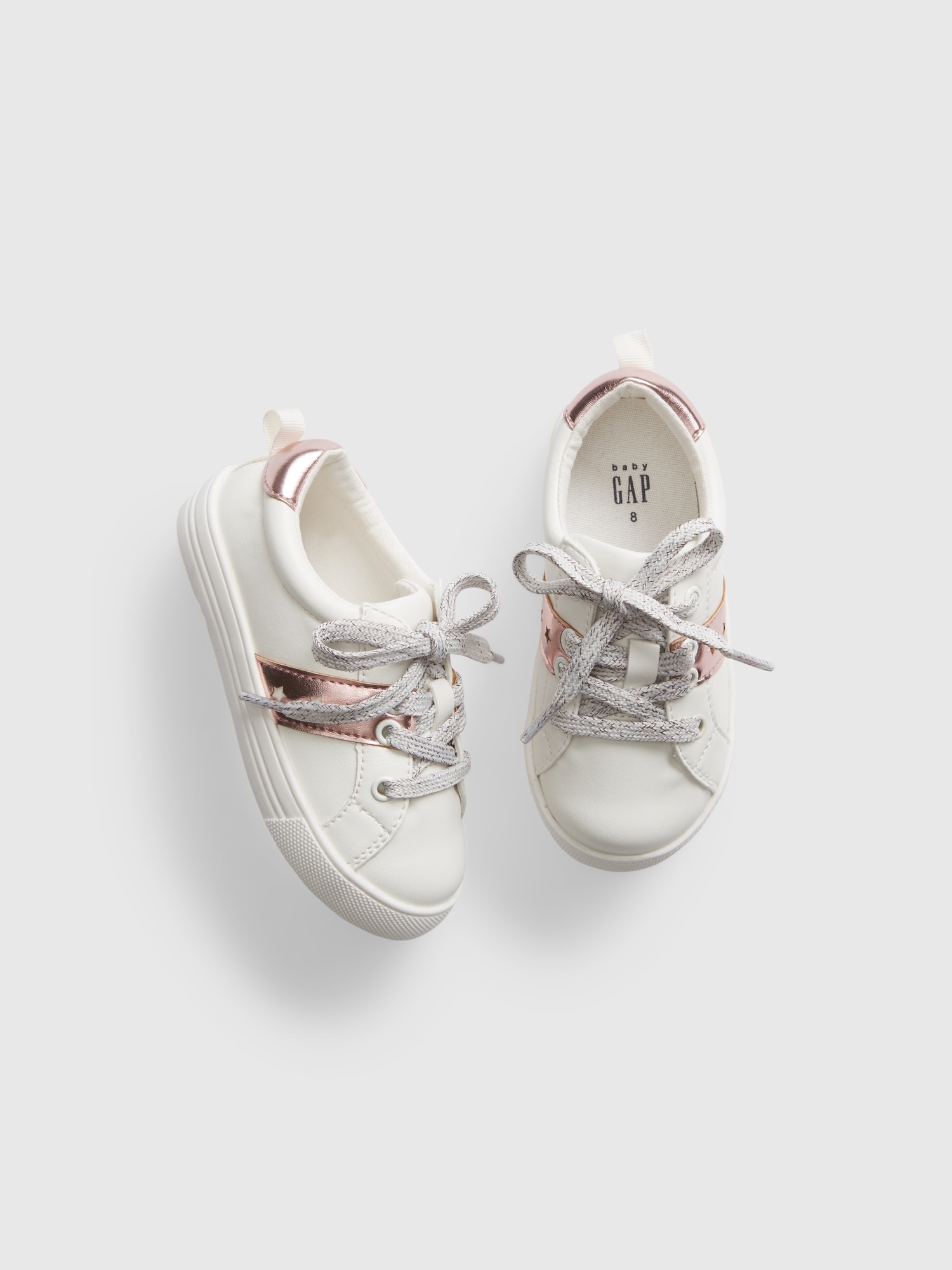 Gap Toddler Star Sneakers white. 1