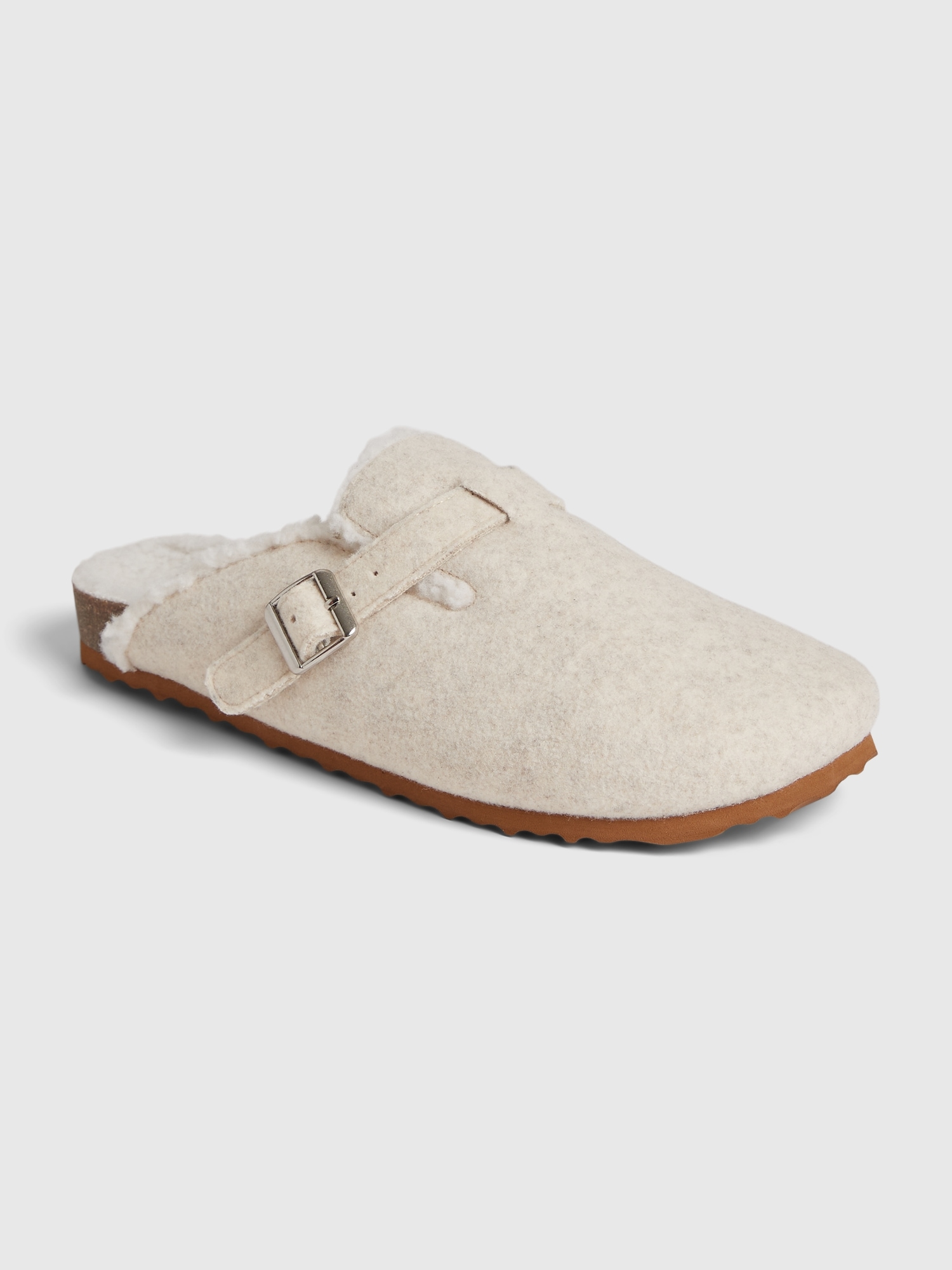 Gap Sherpa Clogs beige. 1