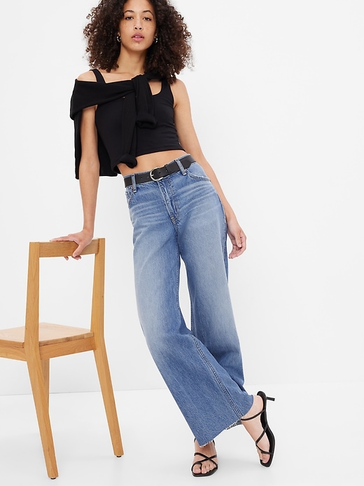gap.com | Low Rise Super Stride Jeans with Washwell