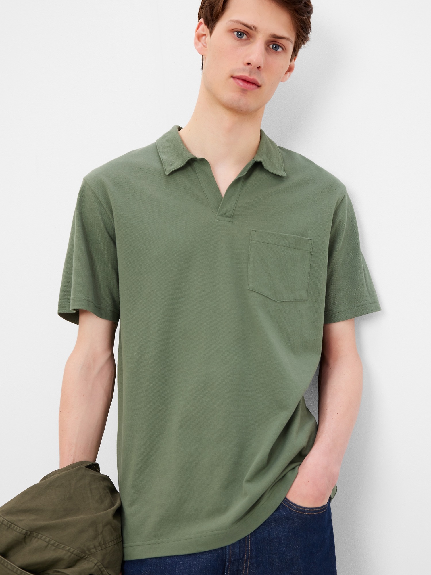 Gap Pocket Polo Shirt green. 1