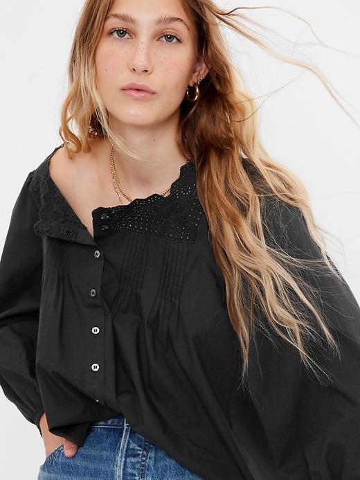 Image number 7 showing, Puff Sleeve Button-Front Top