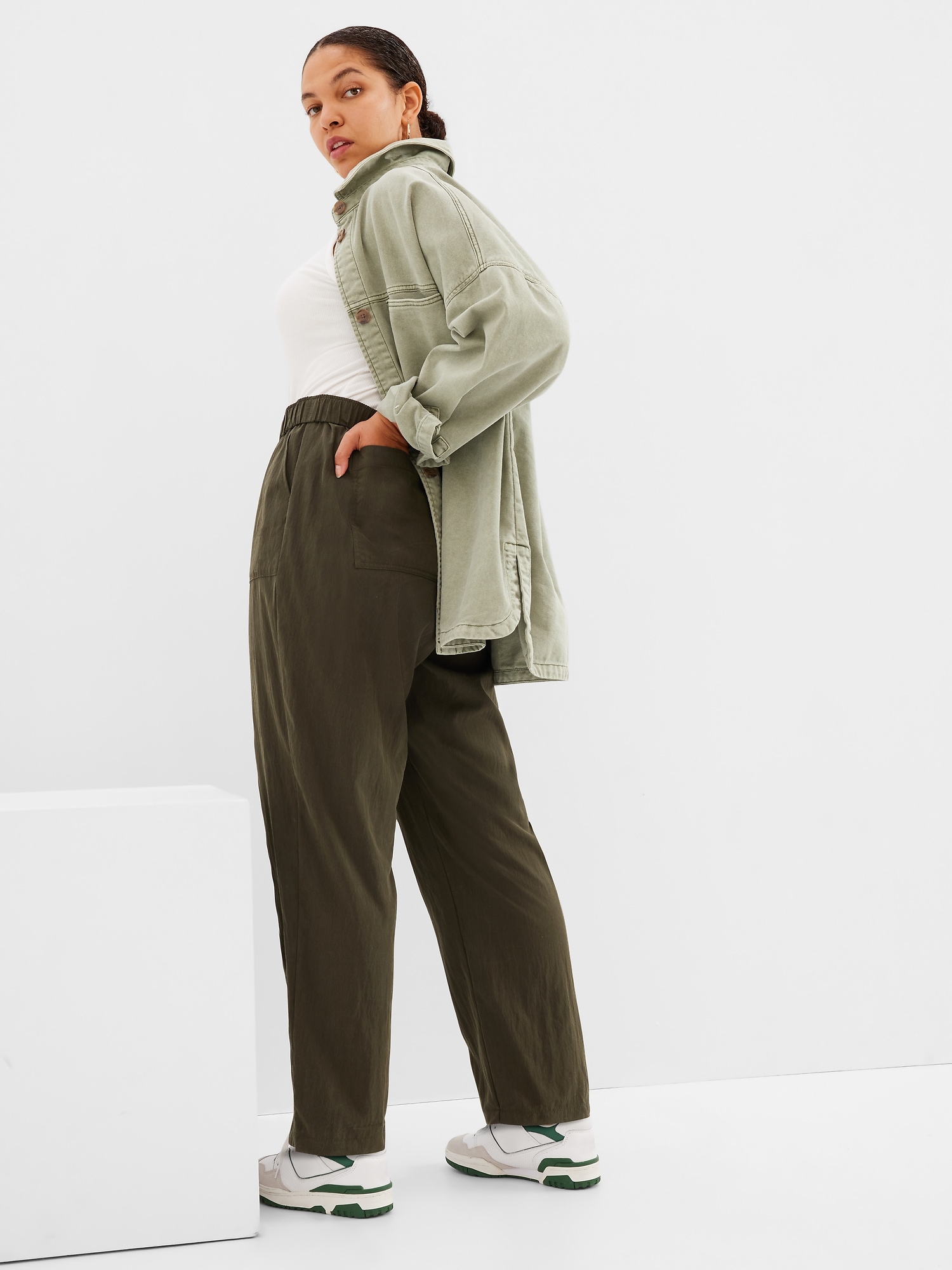 TENCEL™ Lyocell High Rise Pull-On Pants | Gap