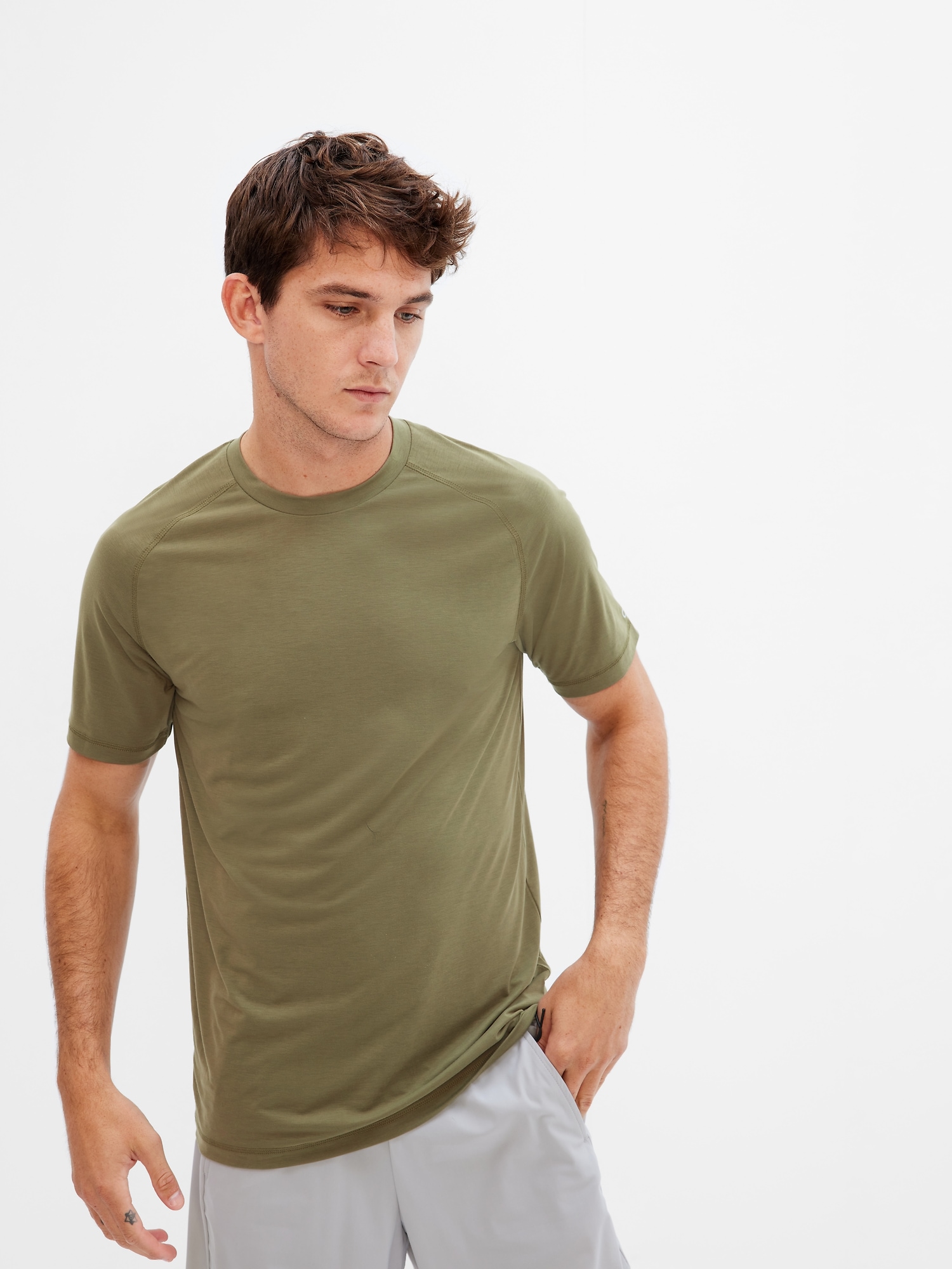 GapFit Active T-Shirt