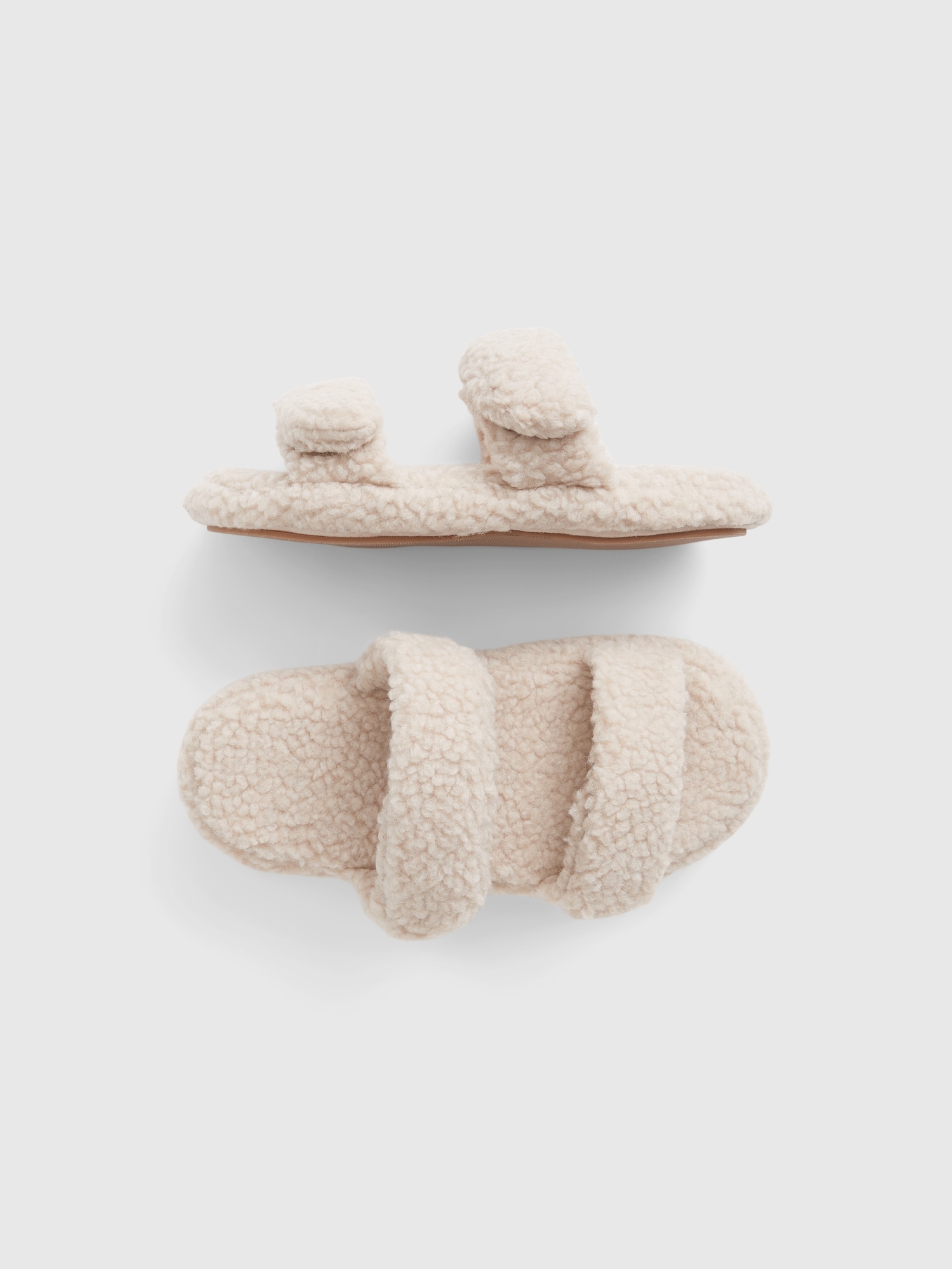 Gap Kids Sherpa Sandal Slippers beige. 1