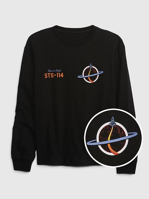 Image number 1 showing, GapKids &#124 NASA Graphic T-Shirt