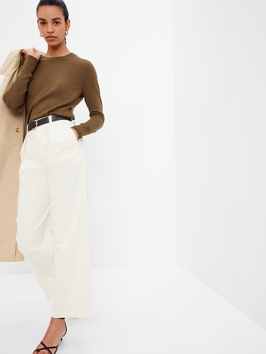gap merino crewneck sweater