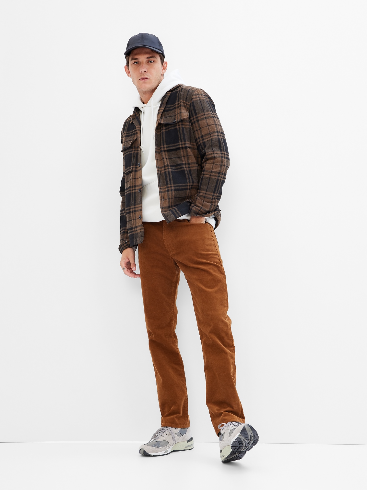 Gap 90s Original Straight Fit Corduroy Pants with Washwell brown. 1 Gap 90s Original Straight Fit Corduroy Pants with Washwell brown. 1