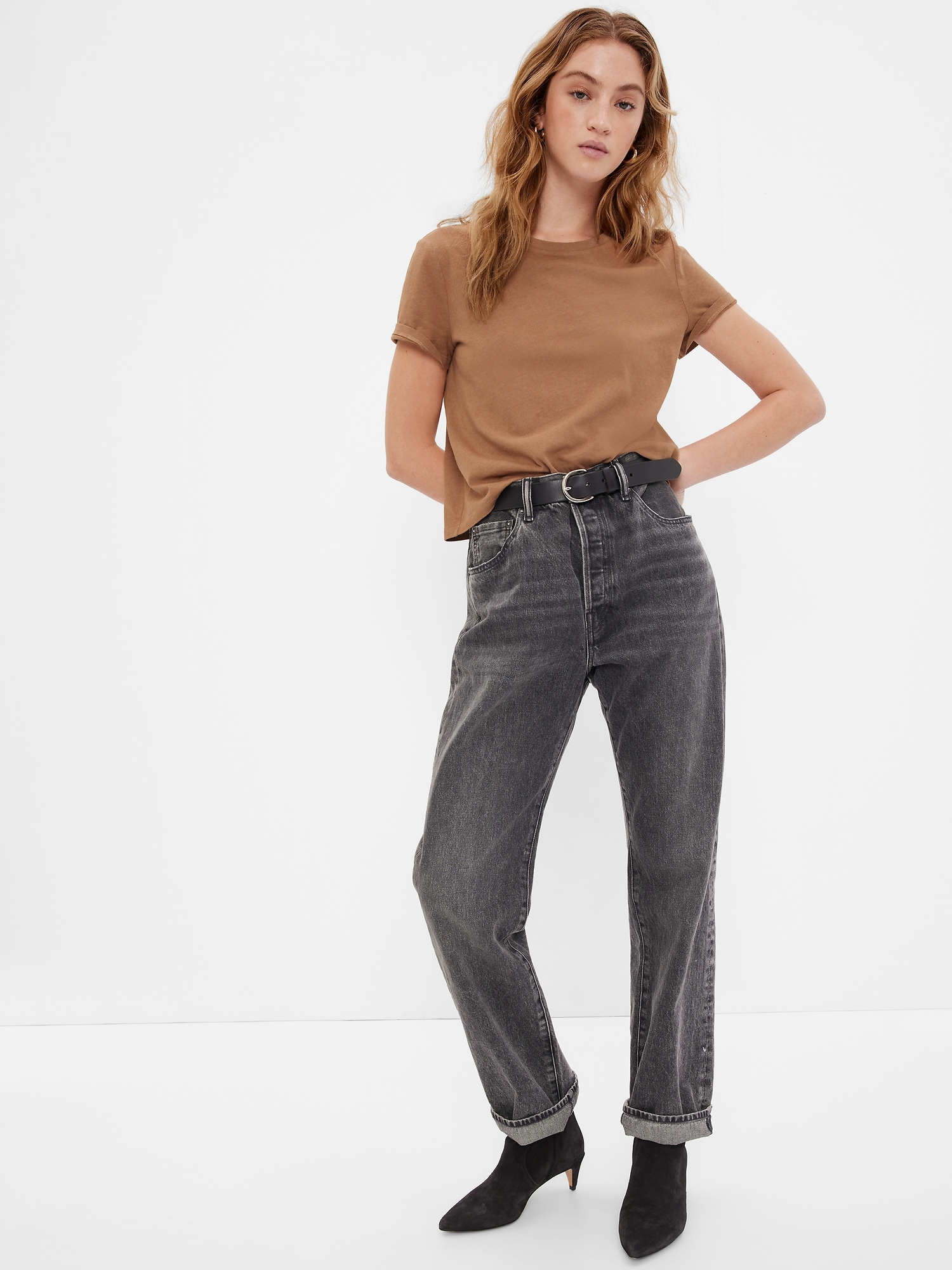 gap shrunken tee