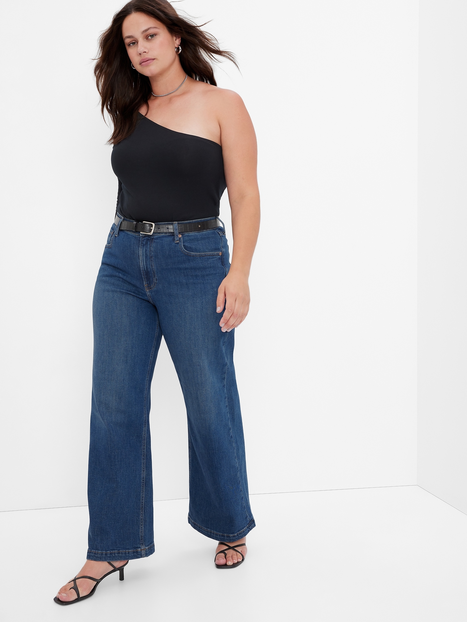 High Rise Stride Wide-Leg Jeans | Gap