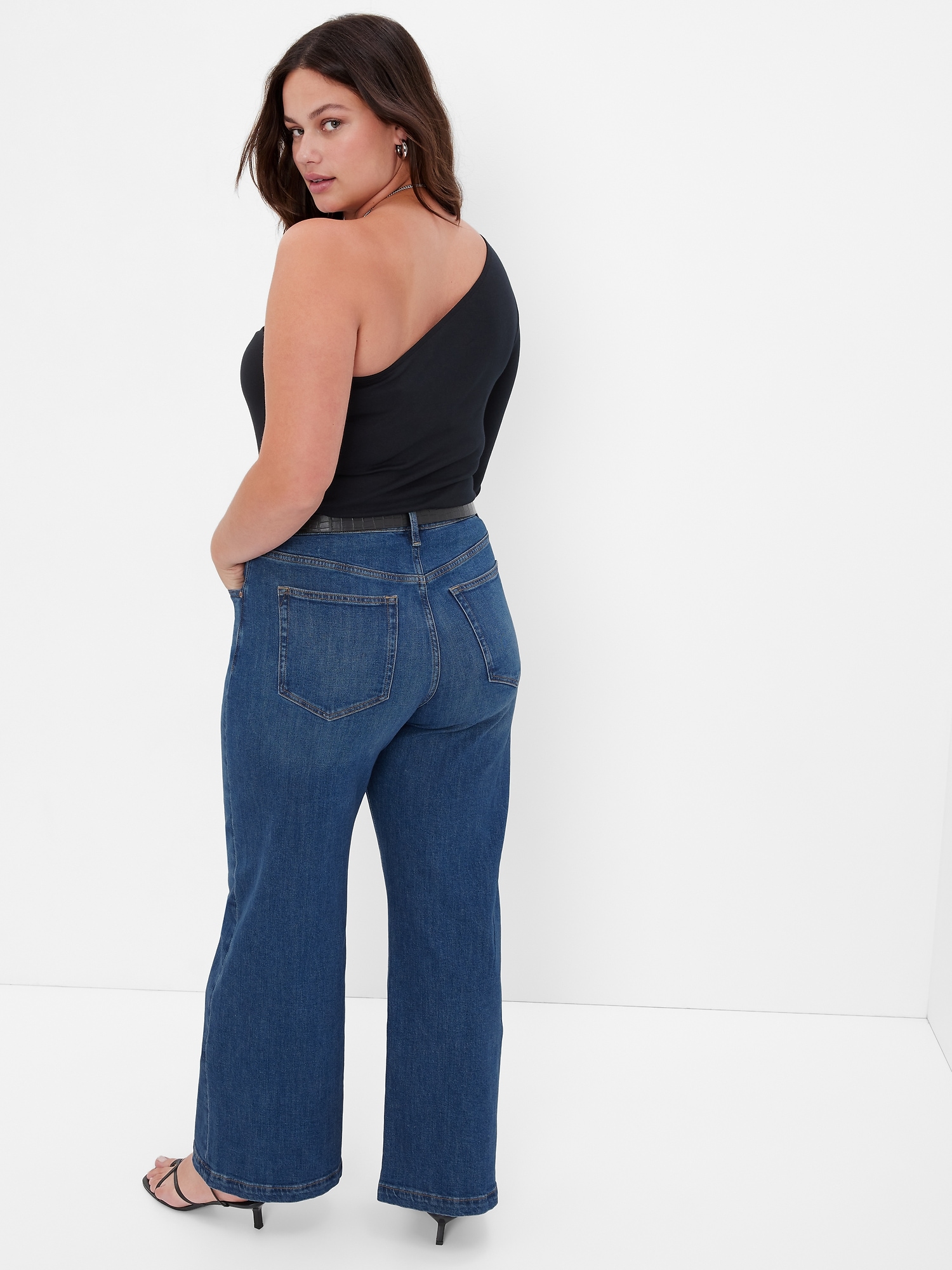 High Rise Stride Wide-Leg Jeans | Gap