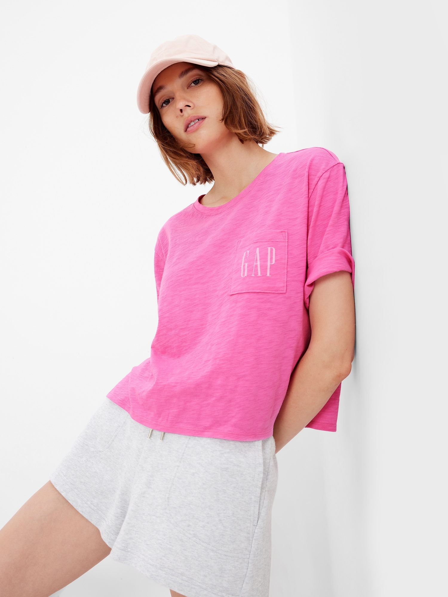 Gap 100% Organic Cotton Gen Good Logo Pocket Women's T-Shirt (Various Sizes in Phlox Pink / Wind Blue)