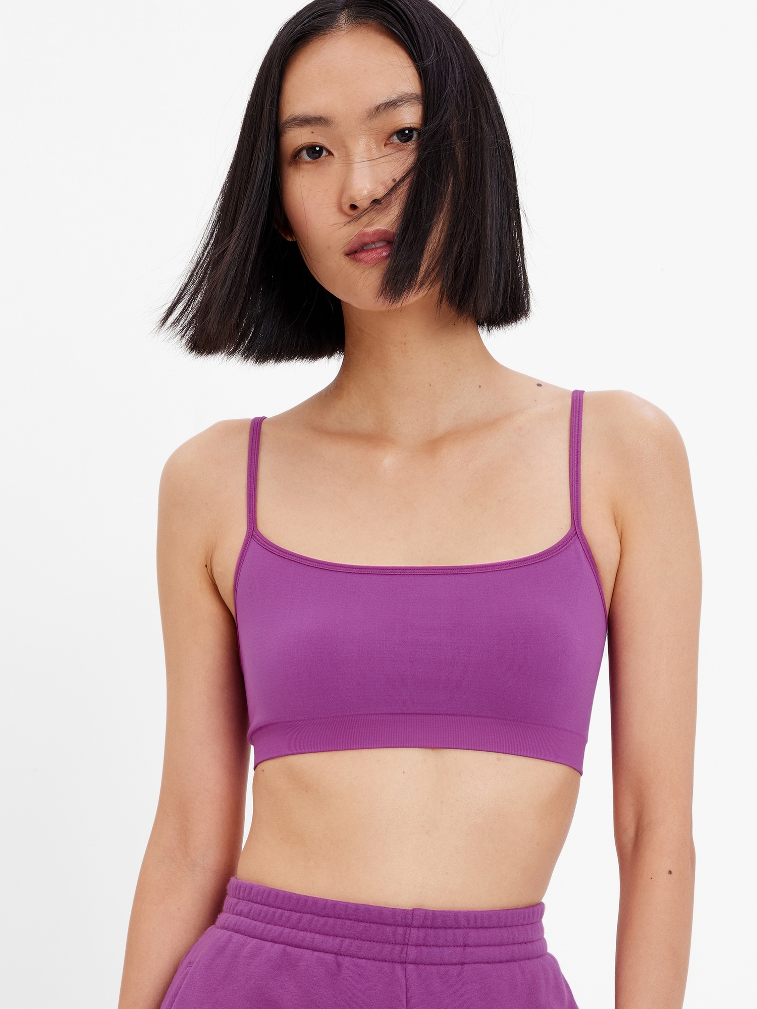 Gap Seamless Scoop Bralette purple. 1