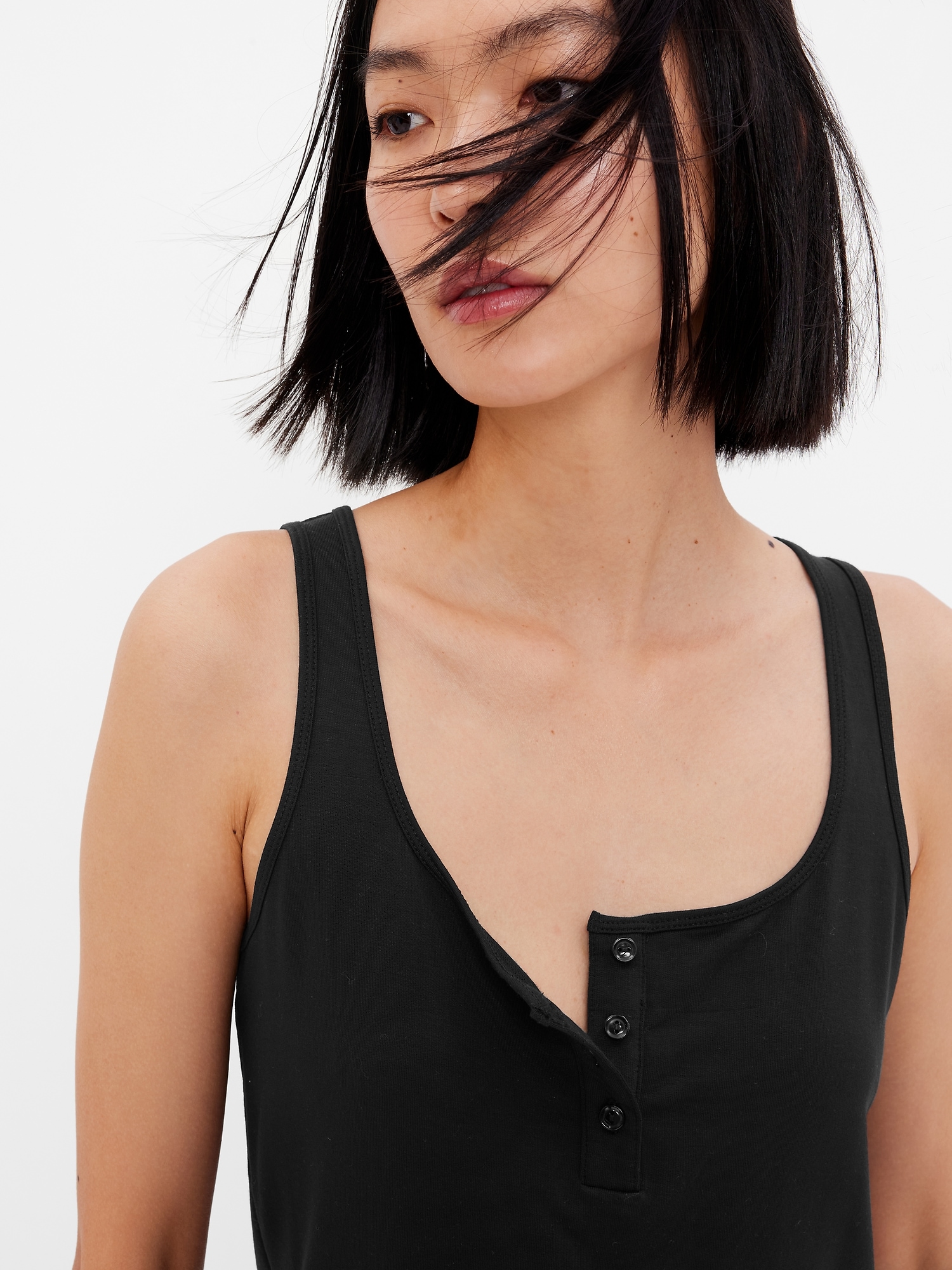 Gap Lenzing3 Modal Supersoft Henley Tank Top In Black