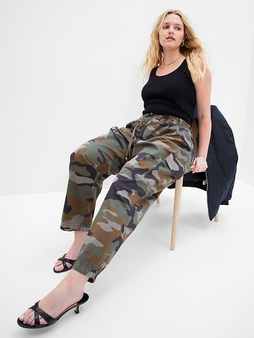 Image number 8 showing, High Rise Pleated Cargo Pants with Washwell