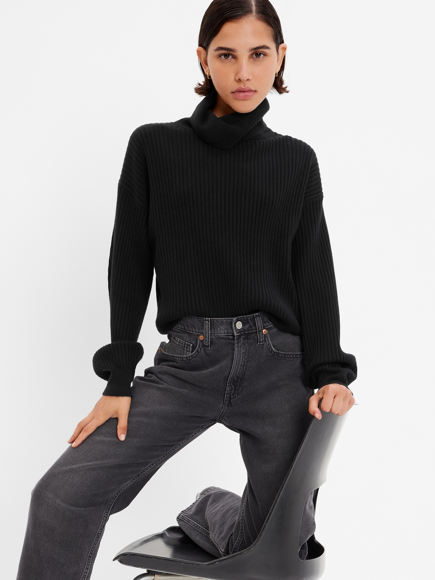 CashSoft Rib Turtleneck Sweater