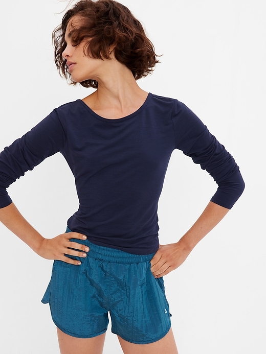 Gap Women's GapFit Breathe Open Back Twist T-Shirt (various sizes in navy blue)