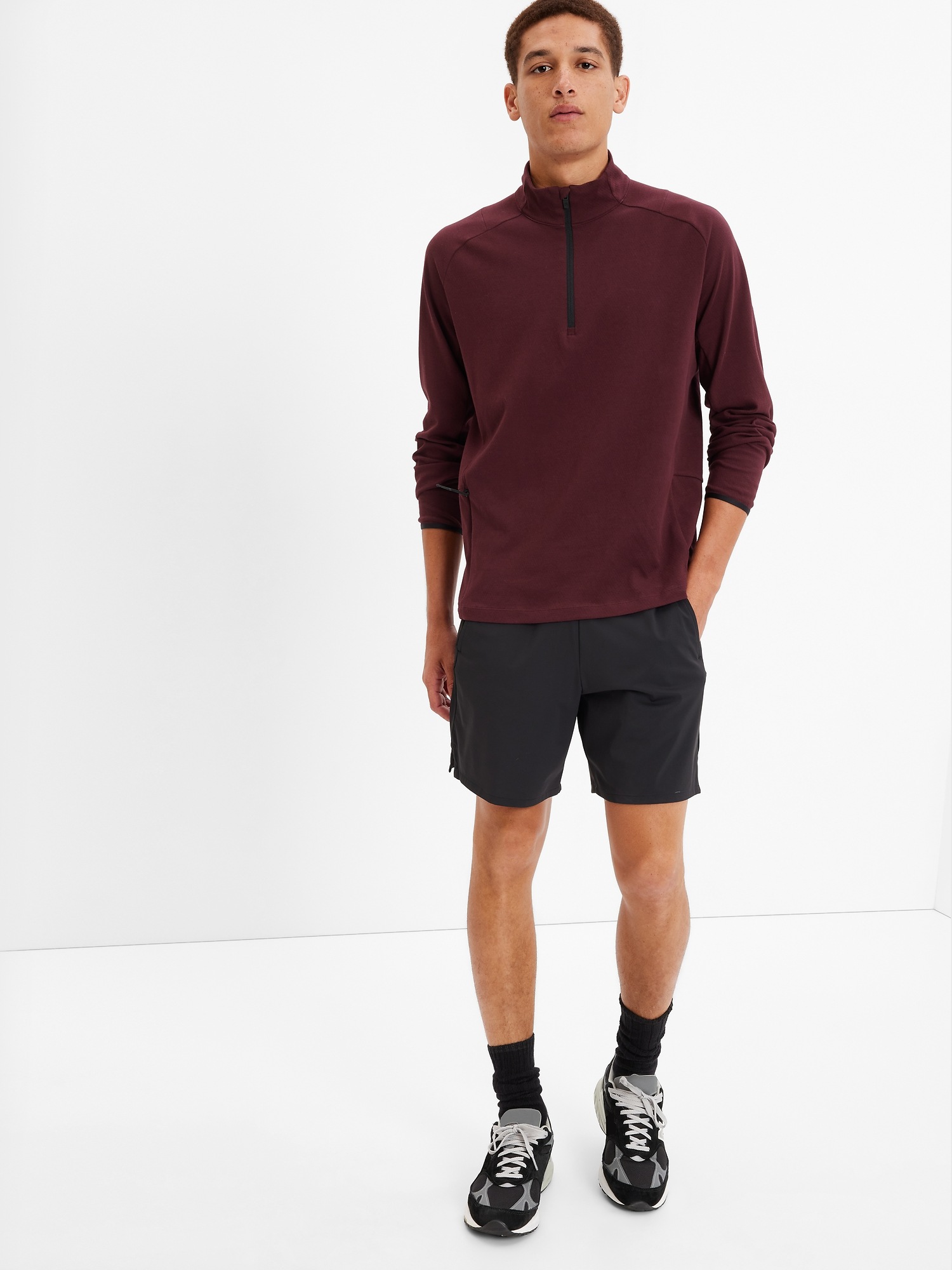 Gap Fit Mockneck Half-Zip Train Sweatshirt purple. 1