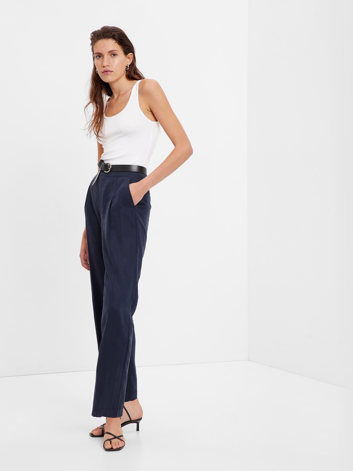 Gap Softsuit Trousers In Tencel3 Lyocell In Navy Blue