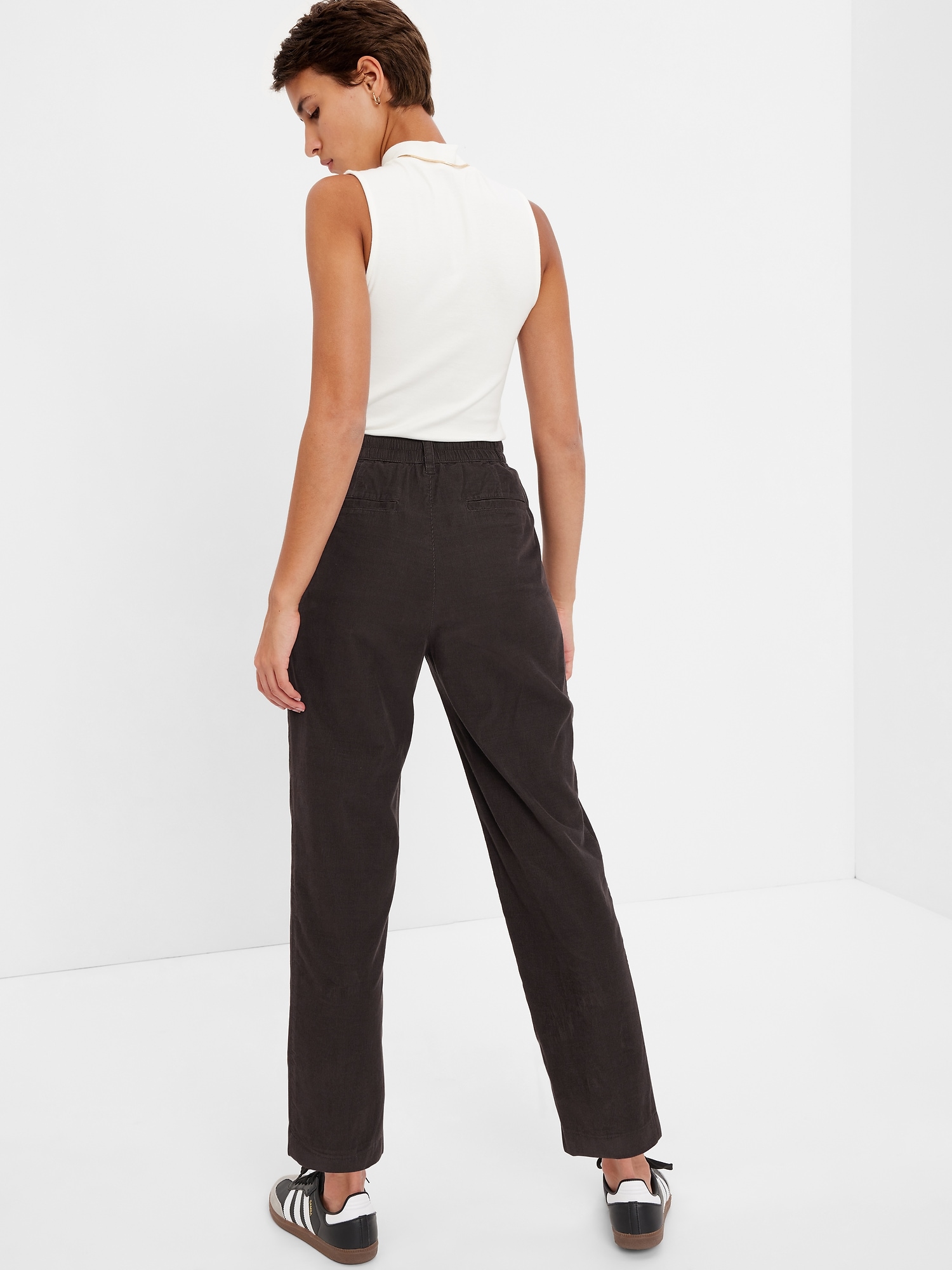 high-rise-pleated-taper-corduroy-pants-with-washwell-gap