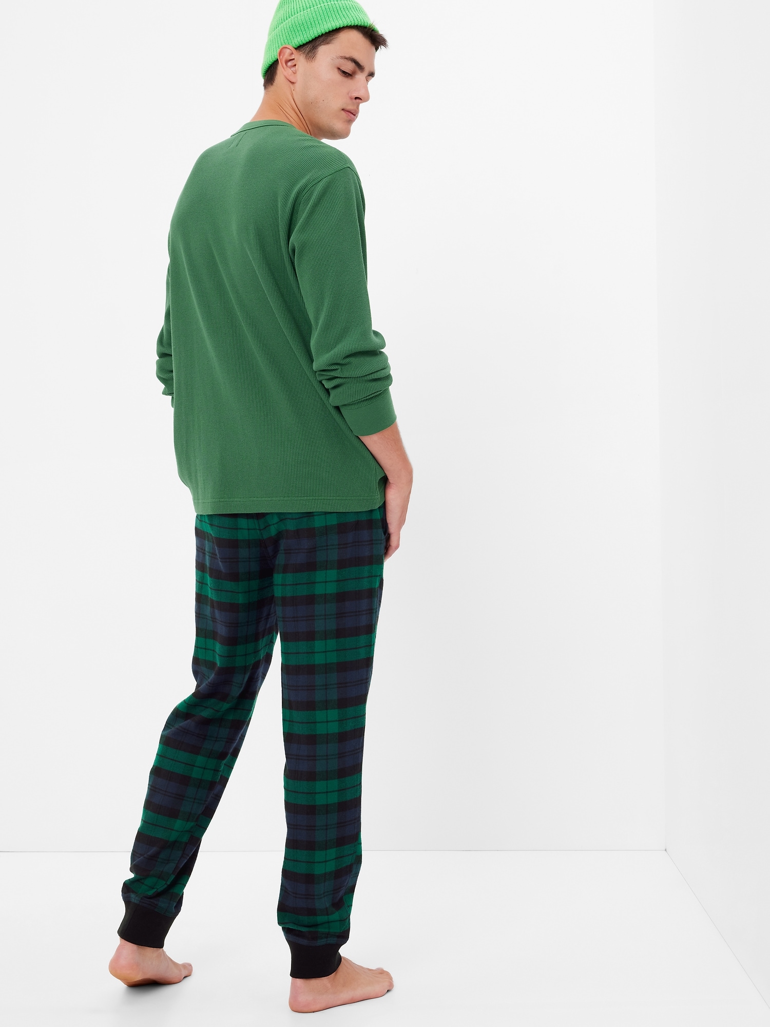 gap flannel joggers