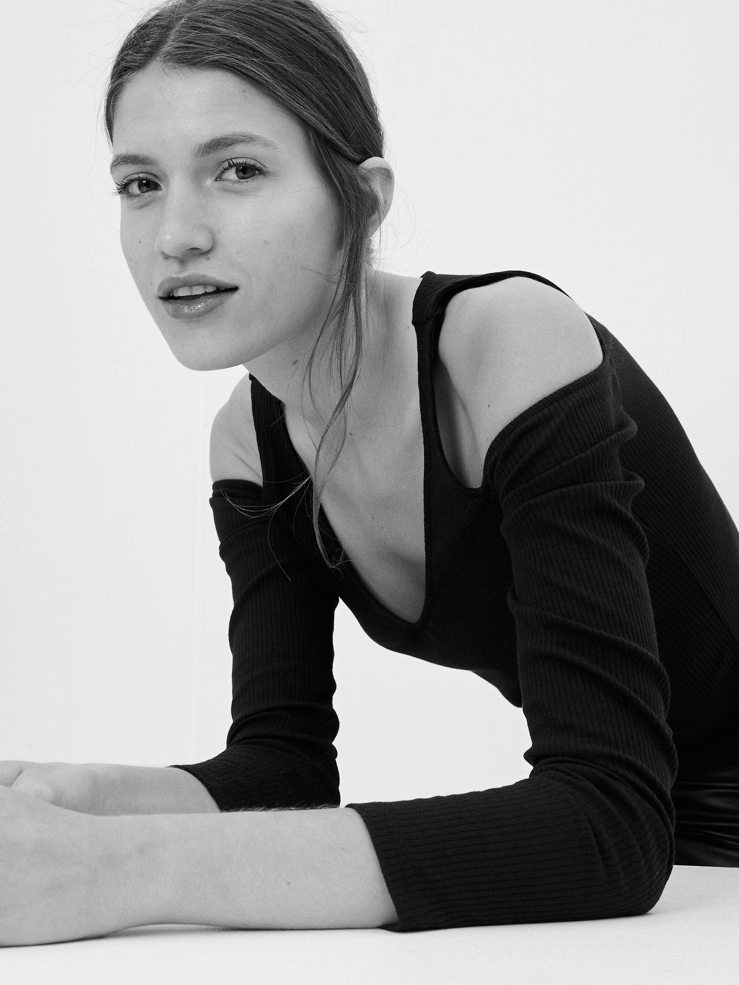 Rib Cutout Top Gap rib-cutout-top-gap