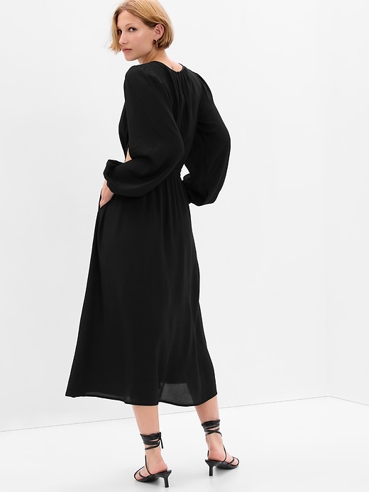 2 of 8 showing, with the color BLACK of product Cutout Midi Dress