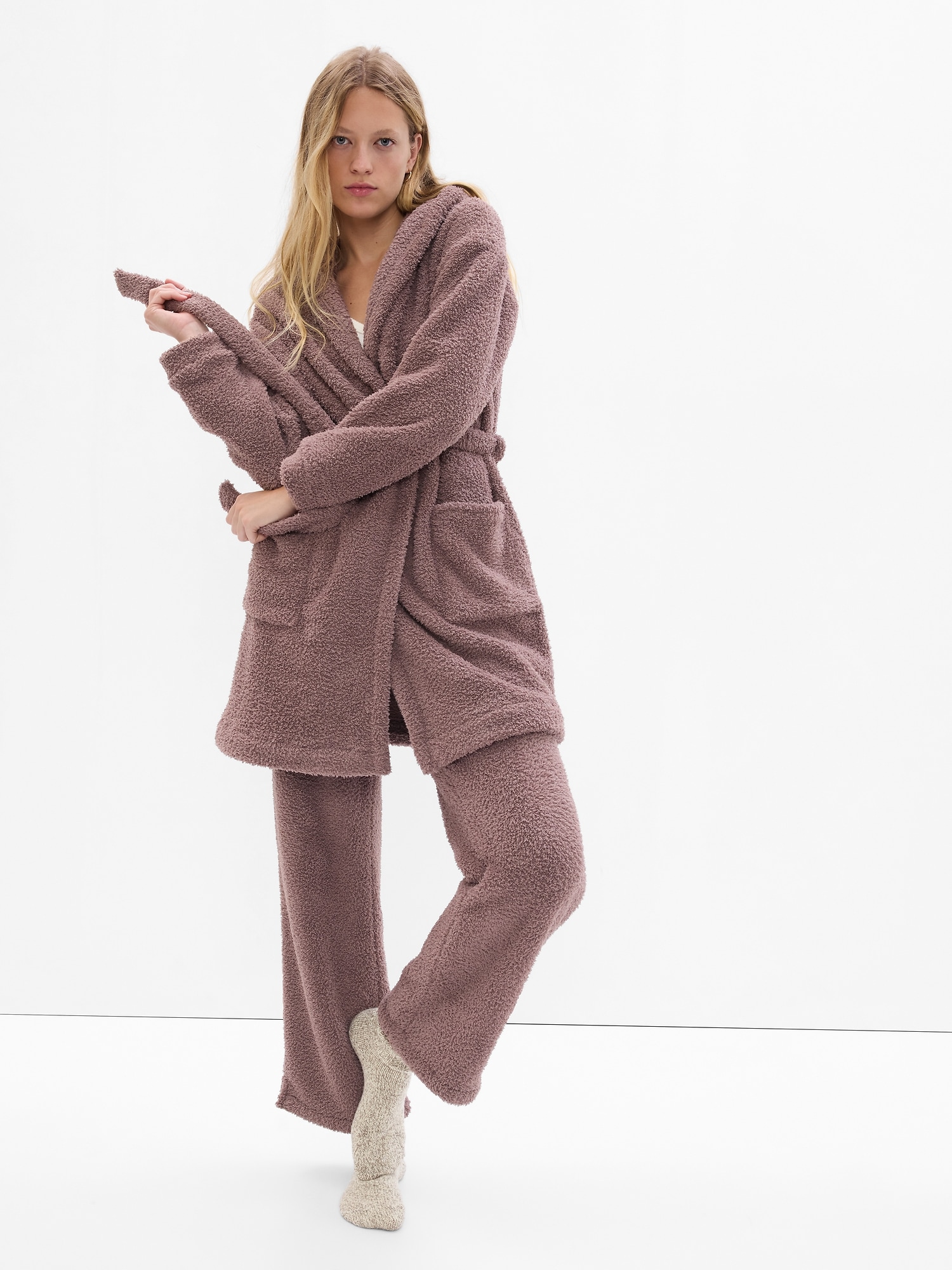 Gap Cozy Sherpa Robe In Wassel Brown