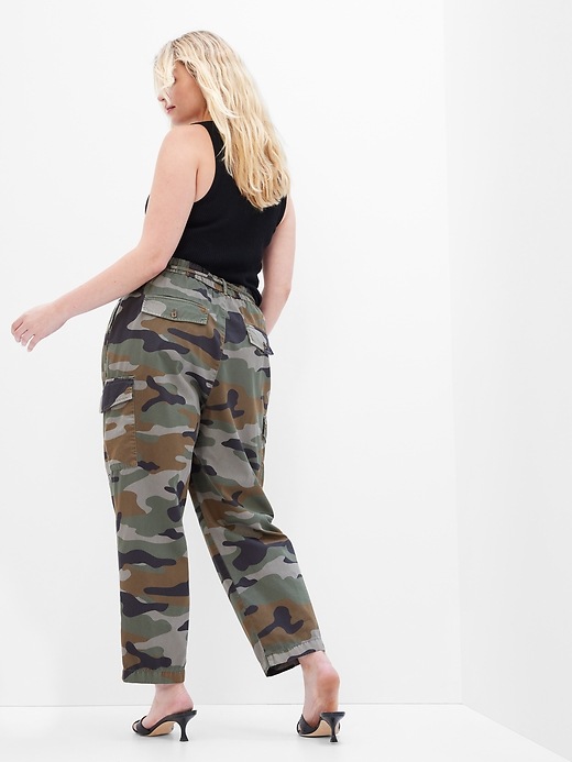 Image number 5 showing, High Rise Pleated Cargo Pants