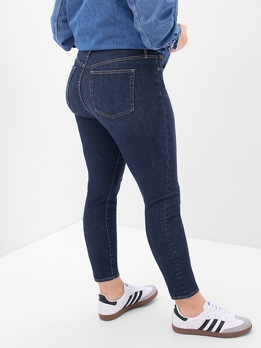 Image number 10 showing, High Rise True Skinny Jeans