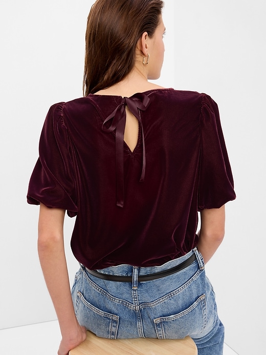 Image number 2 showing, Puff Sleeve Velvet Top