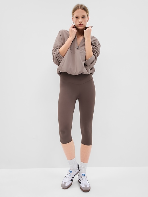 Image number 1 showing, GapFit High Rise Eclipse Cropped Leggings
