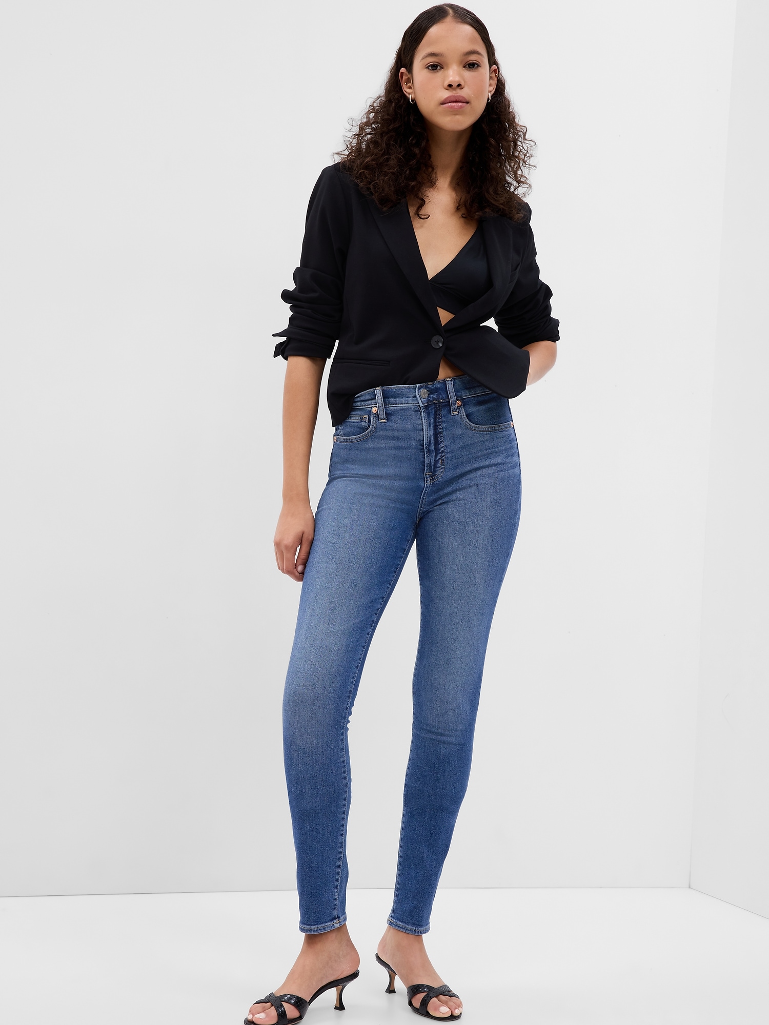 High Rise True Skinny Jeans with Washwell | Gap