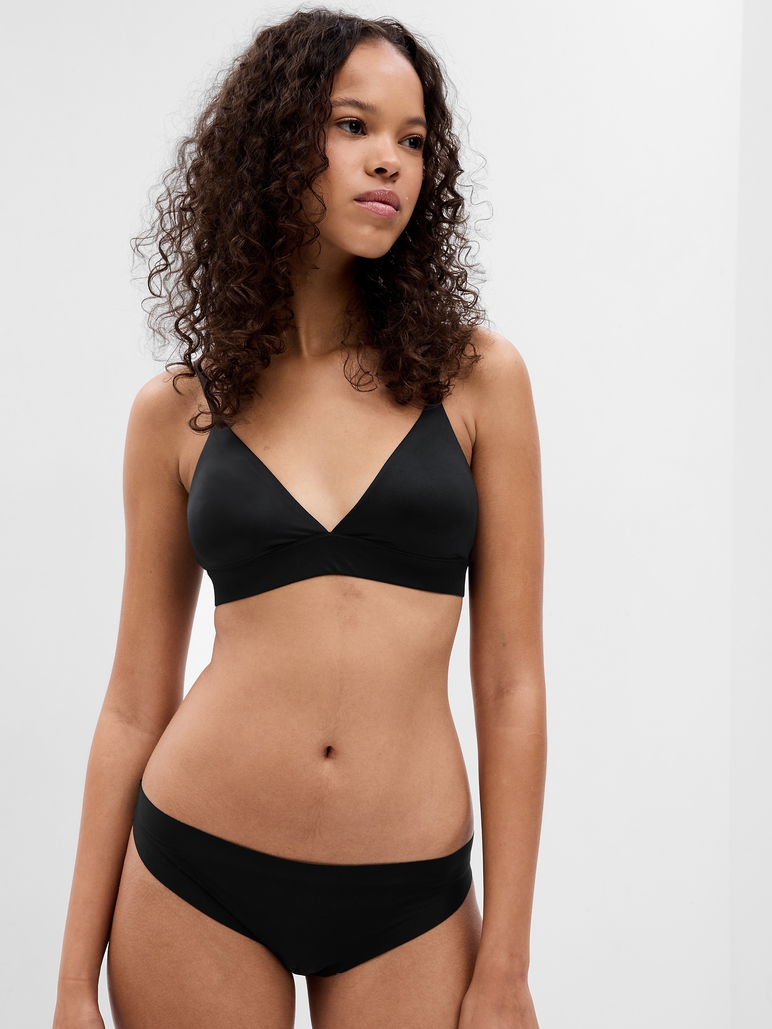 No-Show Triangle Bra