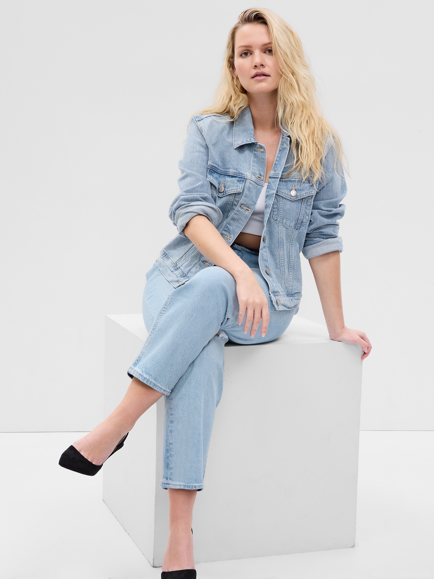 Gap light wash denim jacket deals