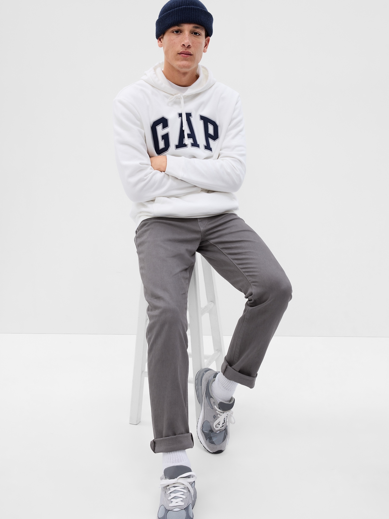 Gap Straight Jeans in GapFlex gray. 1