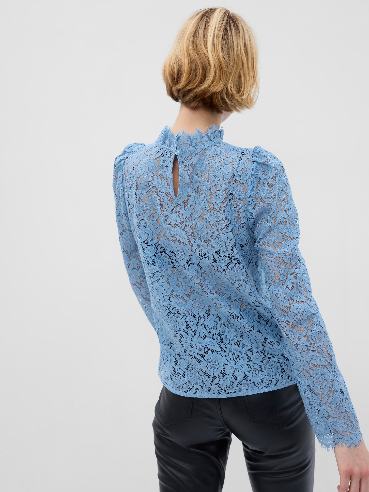 Gap on sale lace top