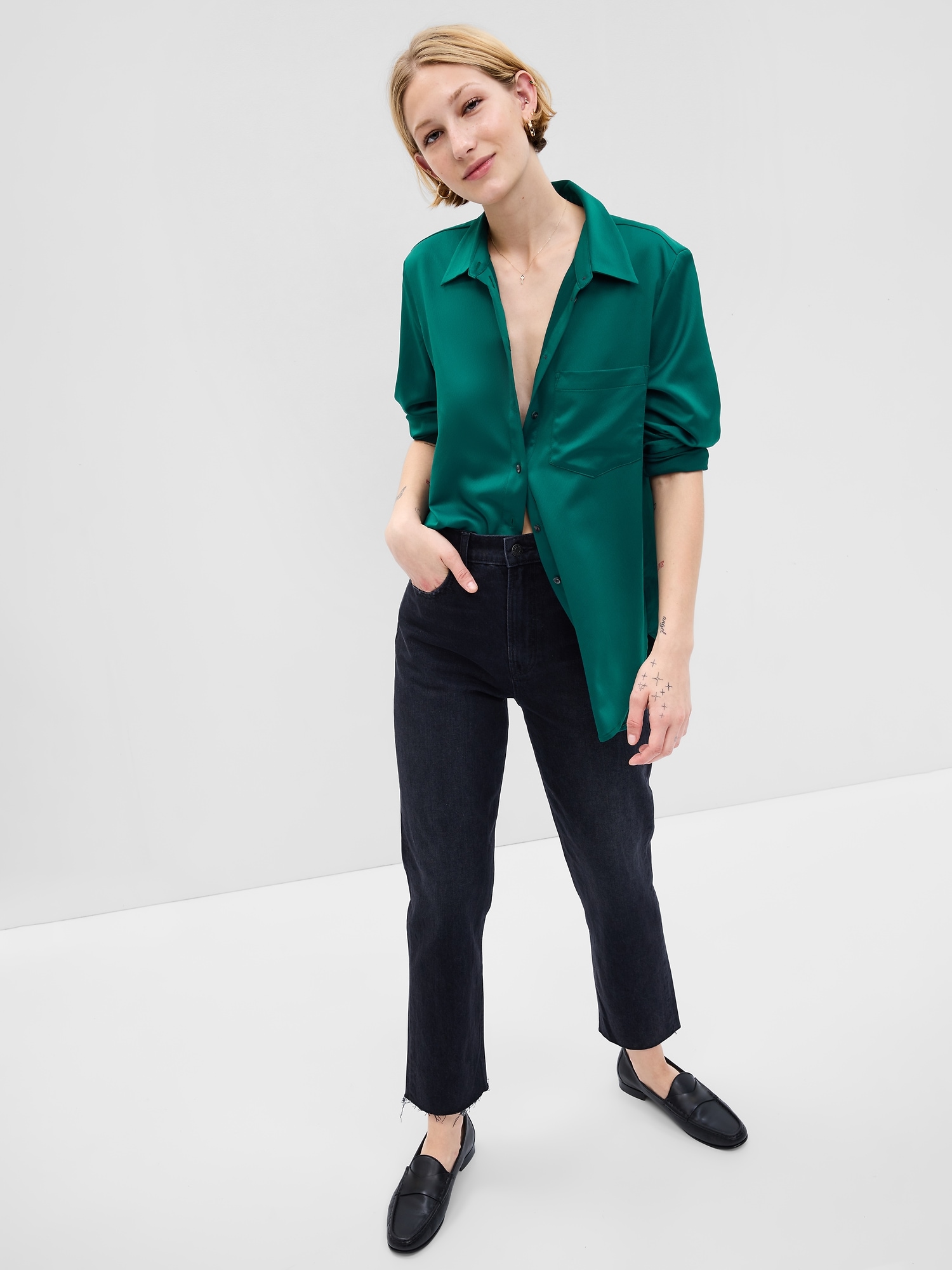 Gap womens boyfriend shirt deals