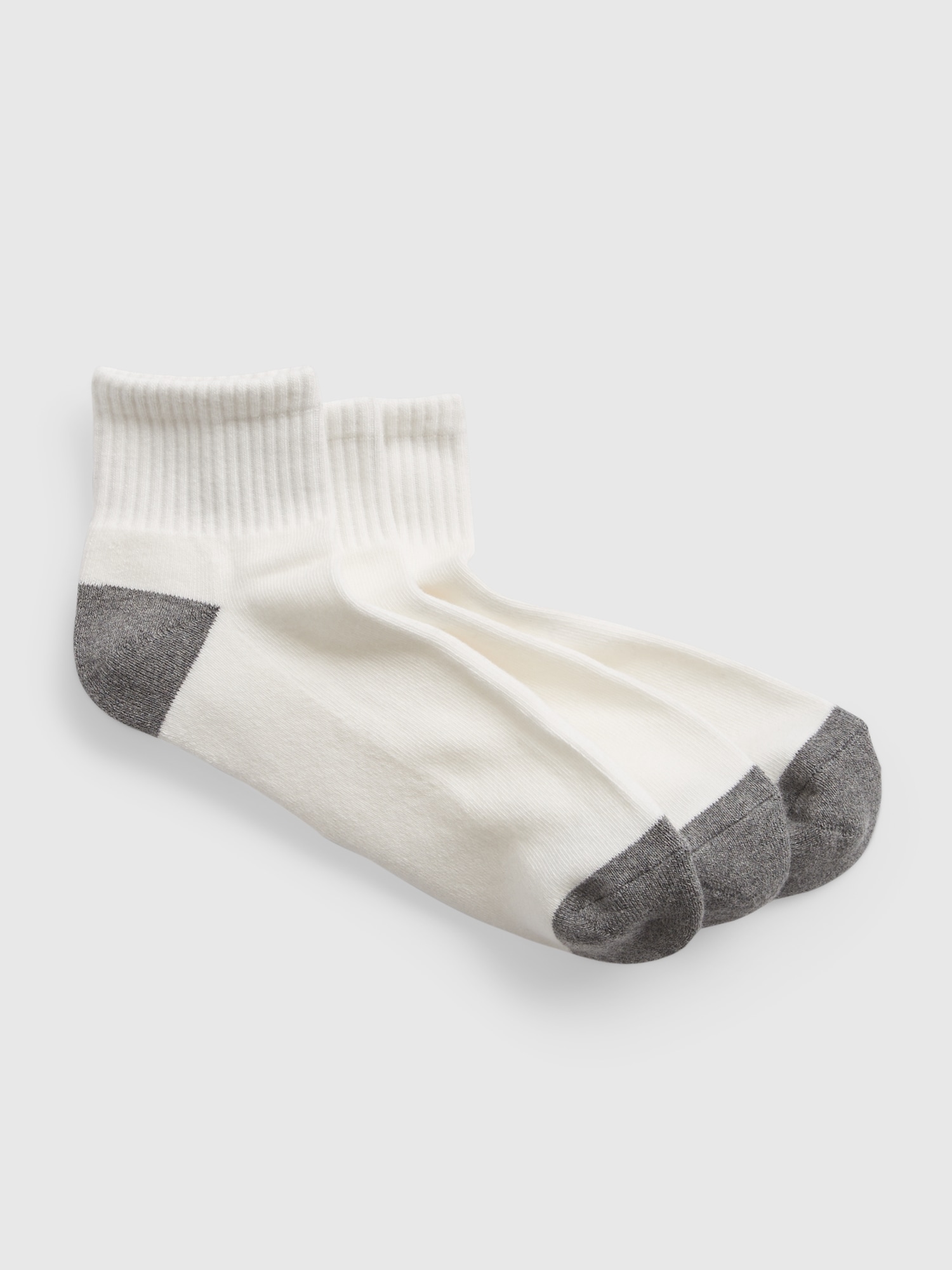 Gap Quarter Crew Socks (3-Pack) white. 1