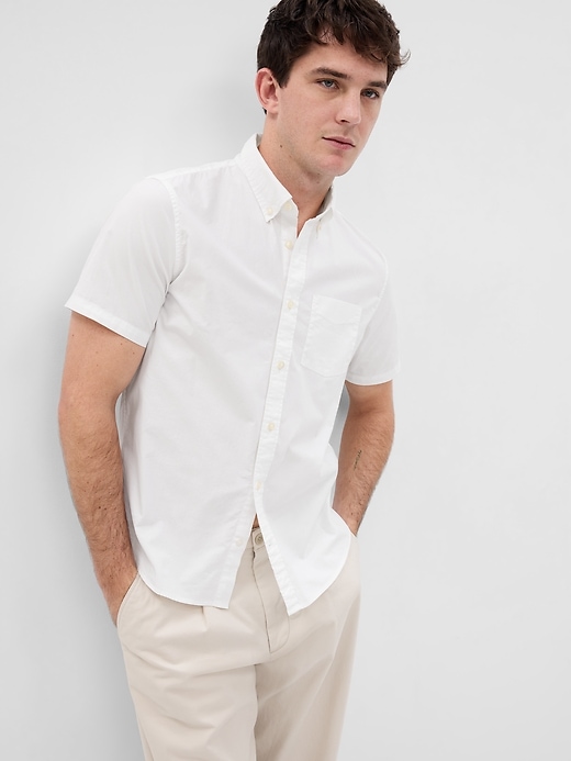 1 of 8 showing, with the color optic white of product Vacay Shirt