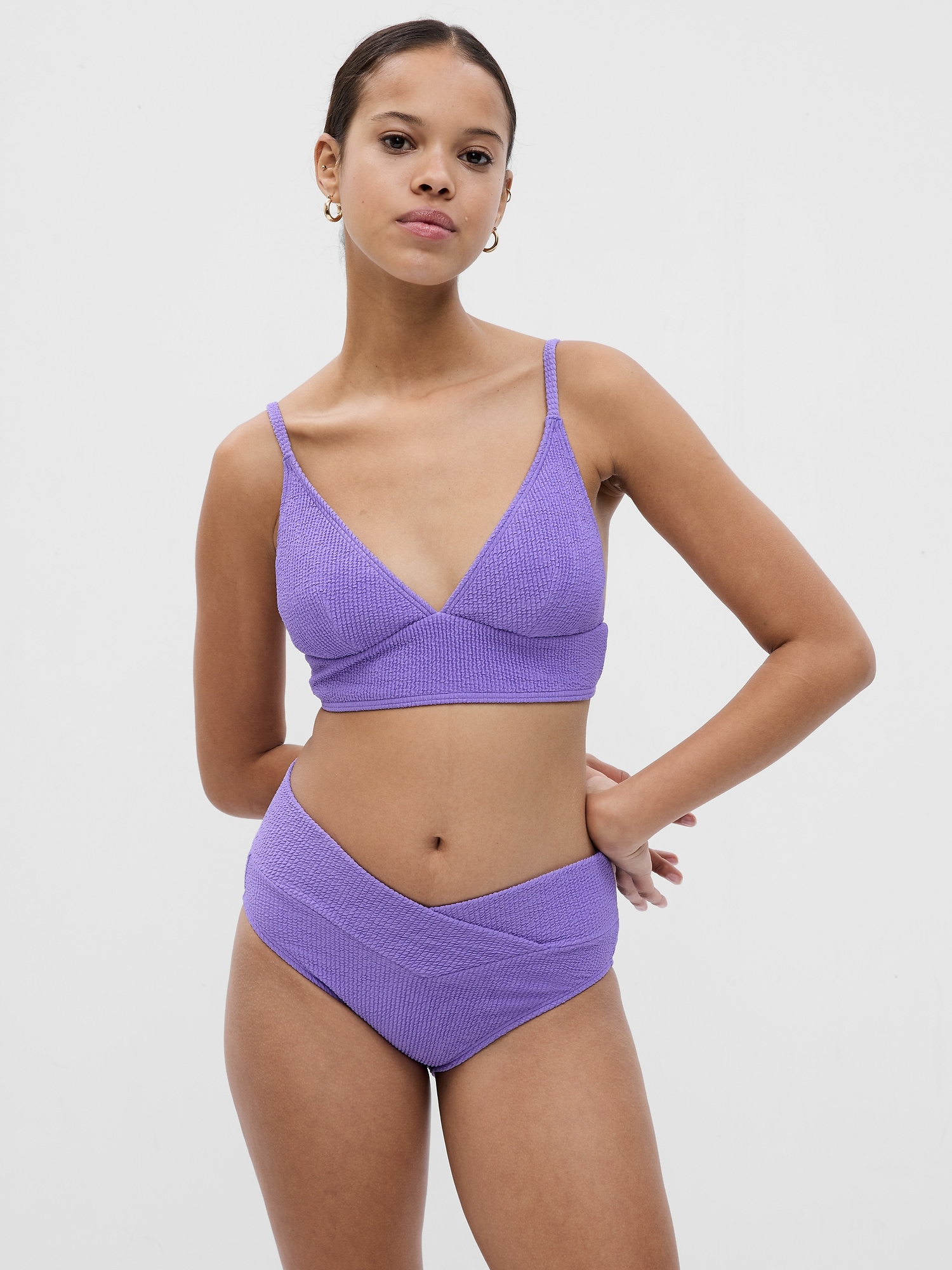 Gap Rib Plunge Bikini Top purple. 1