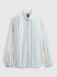 Classic Oxford Shirt in Standard Fit with In-Conversion Cotton