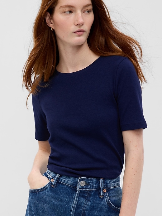 Modern Crewneck T Shirt Gap
