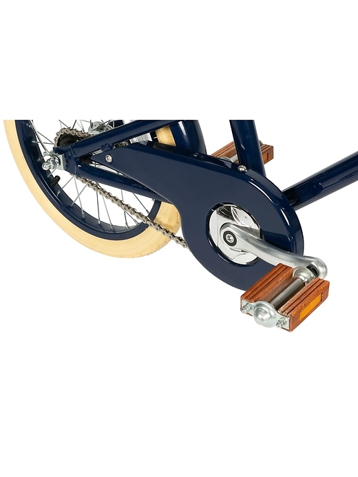 Image number 4 showing, Classic Bicycle