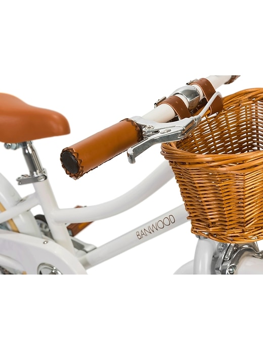 Image number 4 showing, Classic Bicycle