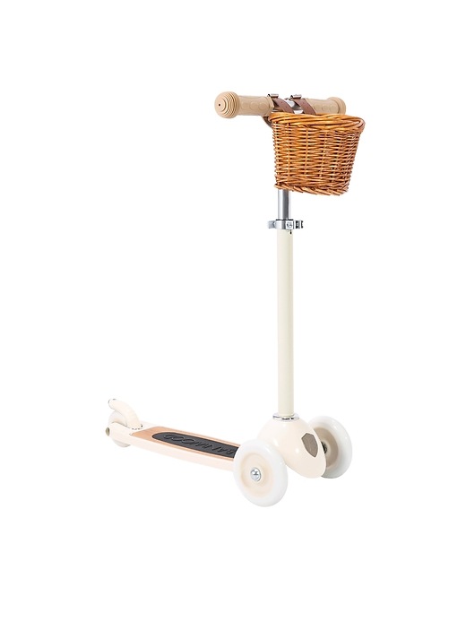 Image number 1 showing, Scooter
