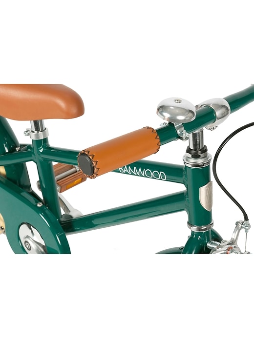 Image number 2 showing, Classic Bicycle