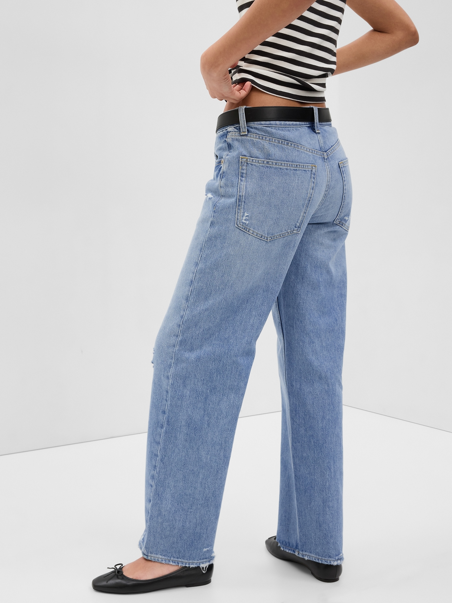 Low Rise Stride Jeans with Washwell | Gap