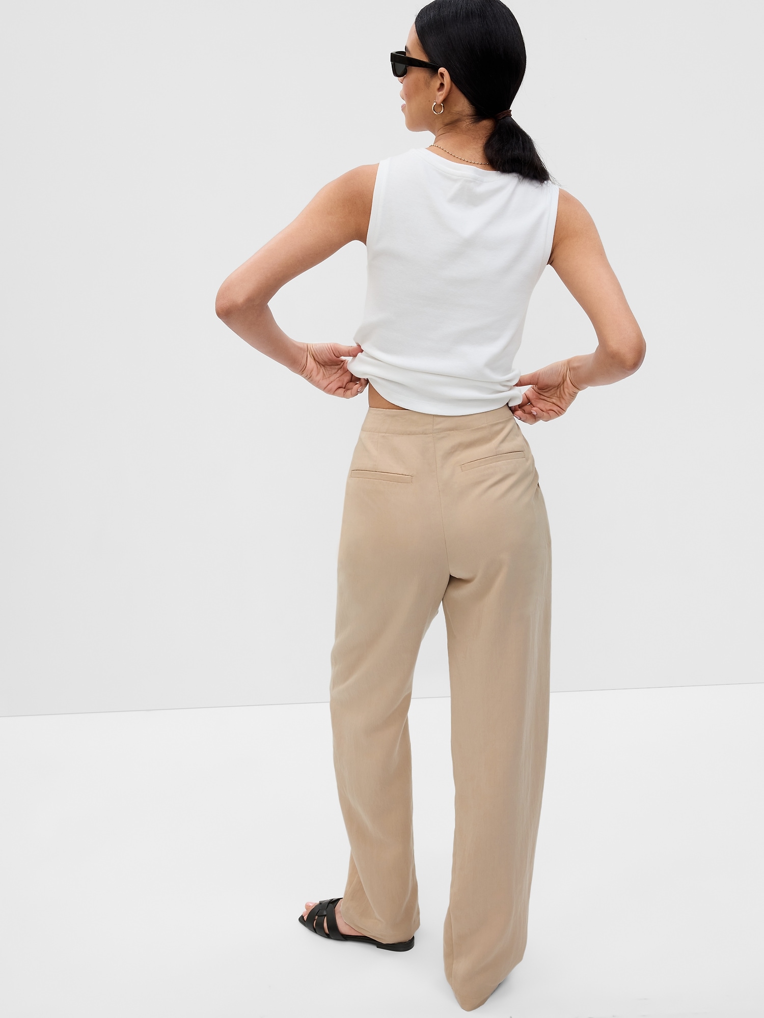 Beige High Rise Carrot Fit Pants with Belt Detail Online Shopping